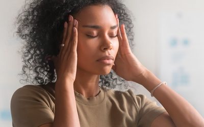 Entenda a relação entre as dores e as emoções